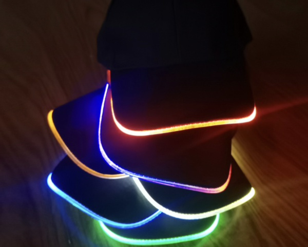 Gorro Visera Color Negro Con Led Multicolor*10U