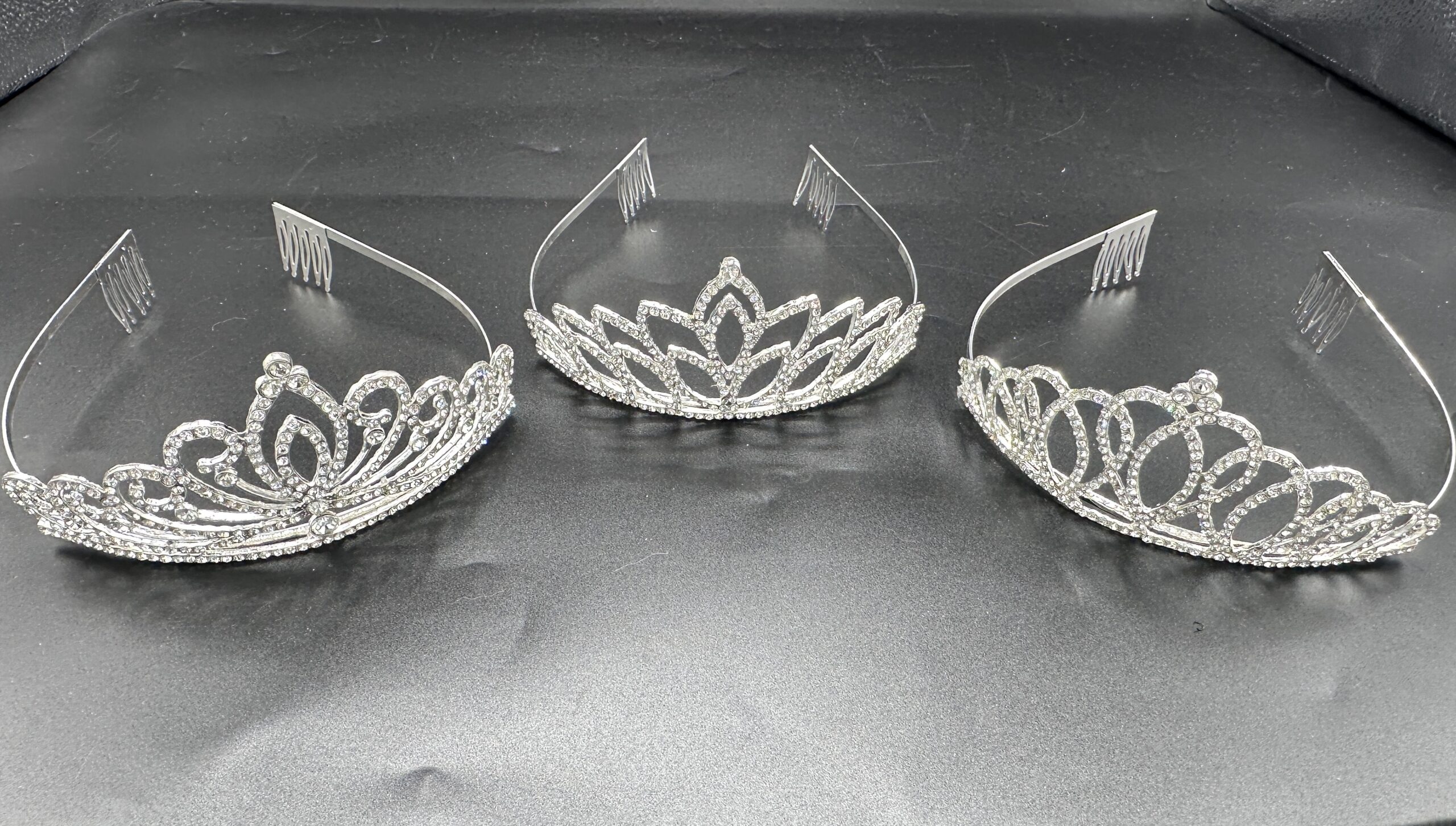 Tiara Con Strass E Pettini Per Bambina - 5° Compleanno - T816 - Janefashions