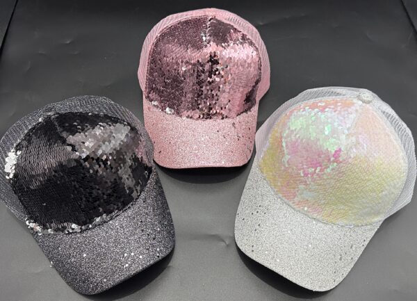 Gorra Visera C/Lentejuelas y Brillos *12U