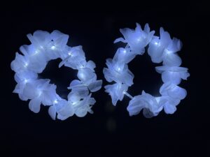 Corona Hawaiana Led Tela Blanco*12U